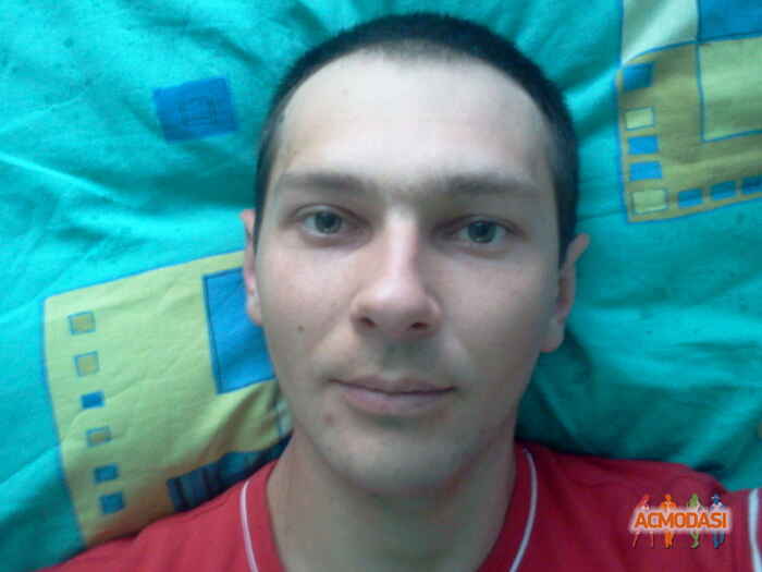 Роман Леонидович Мартынюк фото №218476. Загружено 30 Июня 2012