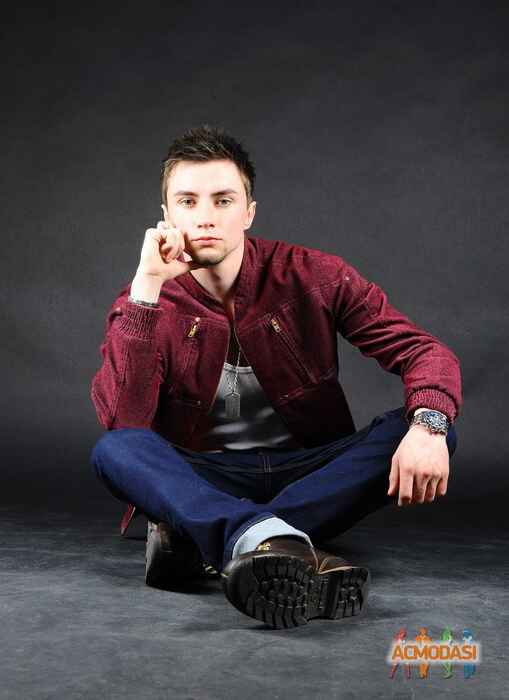 Виталий Романович Карасюкевич фото №572031. Загружено 15 Января 2014