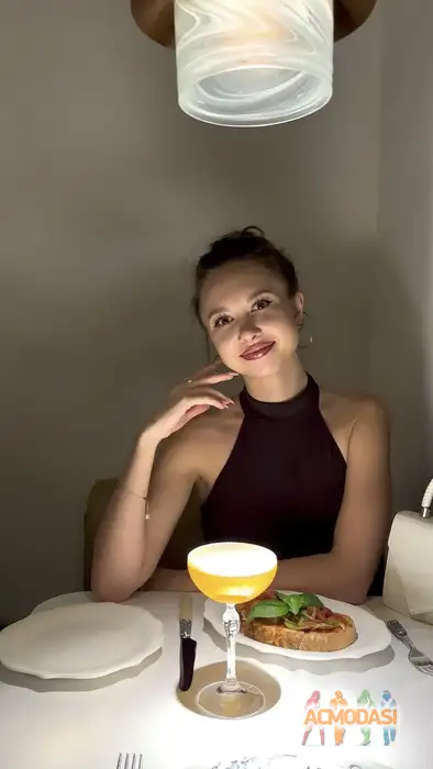 Софья  Митракова фото №1939078. Загружено 19 Октября 2025