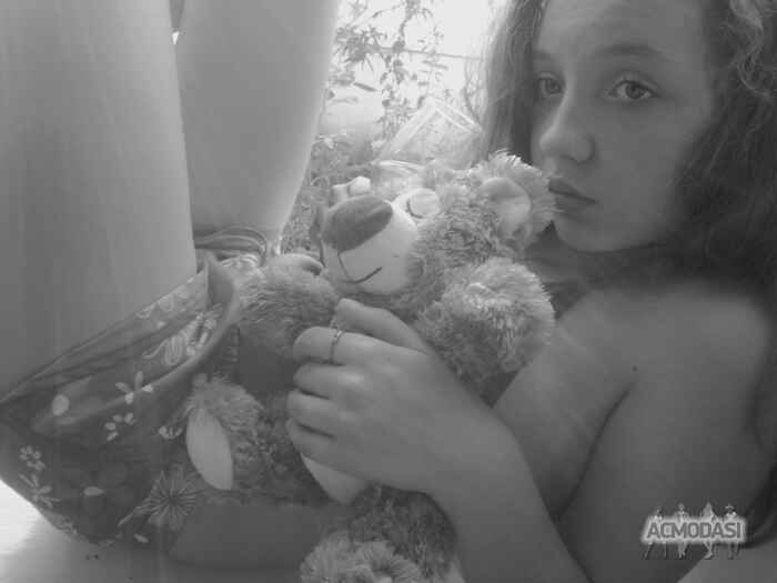 Женя Сергеевна Шкреня фото №182221. Загружено 10 Апреля 2012