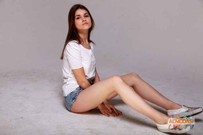 Dasha Evgenievna Ustinova фото №1128762. Загружено 01 Января 2017