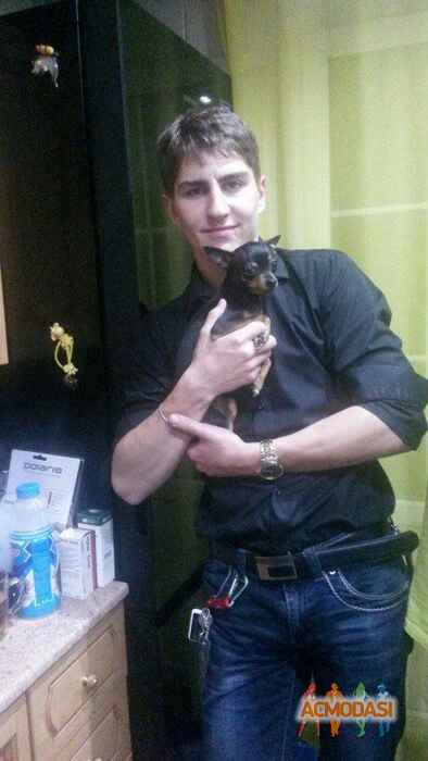 Антон   фото №810712. Загружено 29 Января 2015