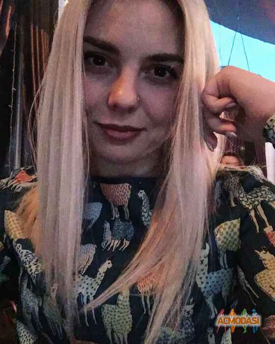 Алина Андреевна Суркова фото №1501485. Загружено 19 Августа 2019