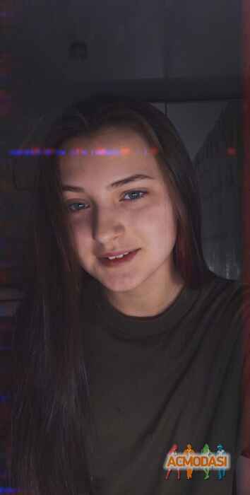 Полина Дмитриевна Попова фото №1571707. Загружено 15 Февраля 2020