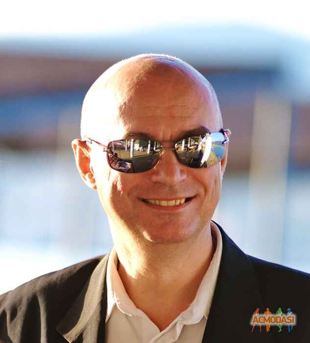 Юрий Викторович Фёдоров фото №276928. Загружено 24 Октября 2012