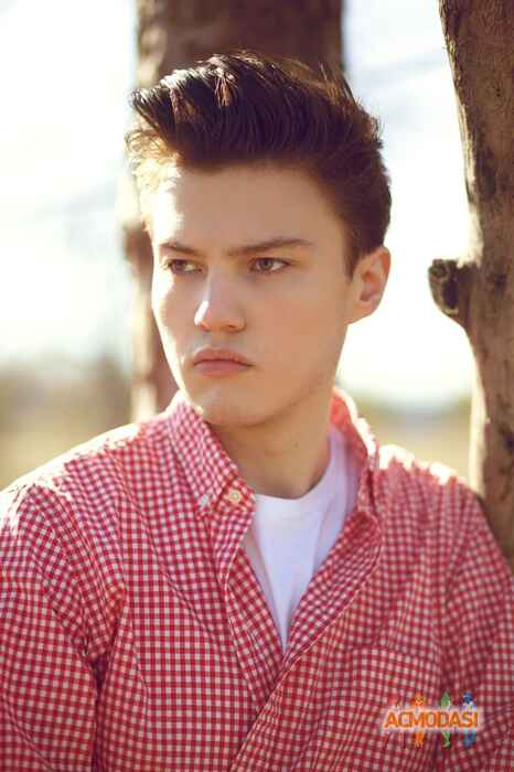 Гриша  Черниговский фото №841689. Загружено 30 Марта 2015