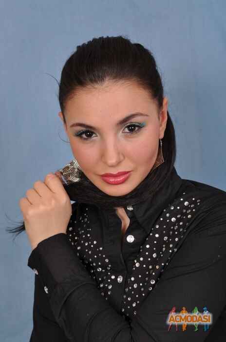 Дина   фото №189998. Загружено 25 Апреля 2012