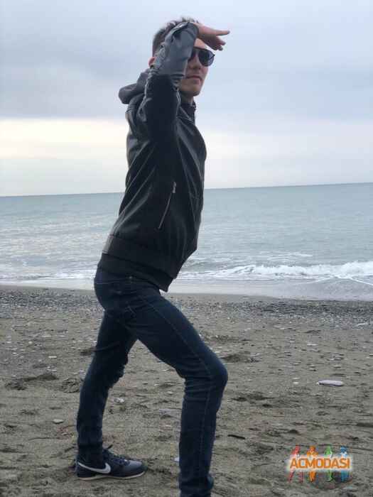 Роман Андреевич  фото №1591445. Загружено 13 Апреля 2020