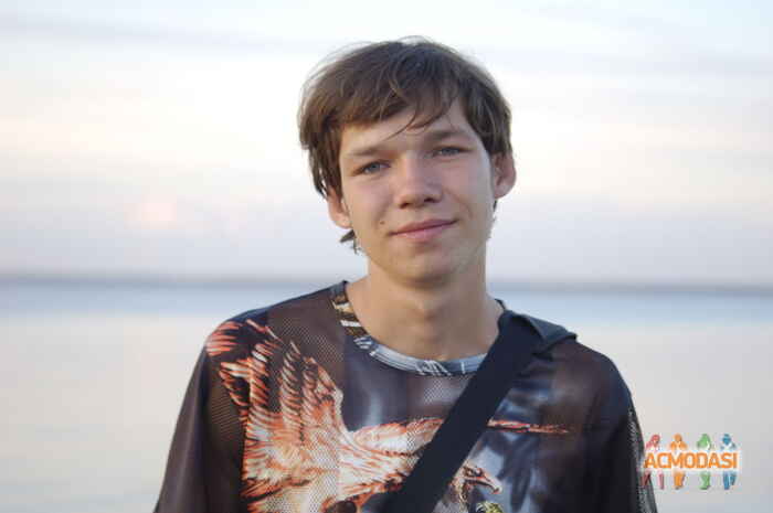 Тимур Рафаил-Оглы Рзаев фото №248525. Загружено 04 Сентября 2012