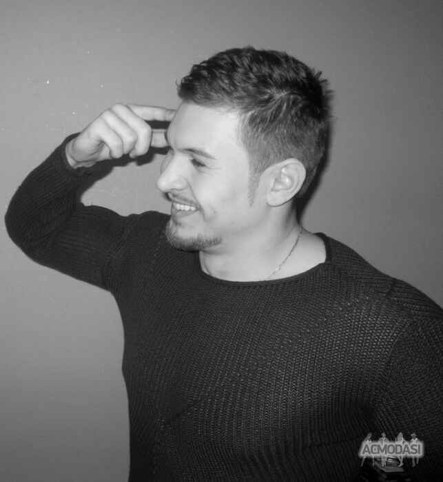 Роман Анатолійович Лесенко фото №513968. Загружено 19 Октября 2013