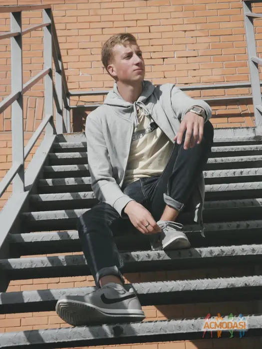 Юрий  Бернацкий фото №1931413. Загружено 15 Июля 2025