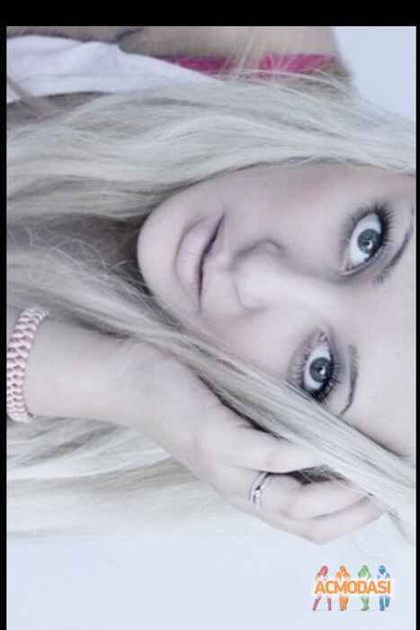 Мискарян  Маргарита фото №319000. Загружено 04 Января 2013