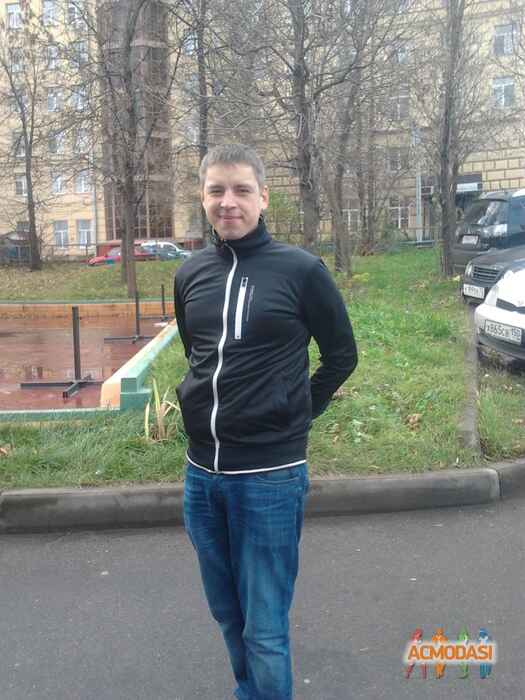 Роман Игоревич Добрянский фото №528756. Загружено 08 Ноября 2013
