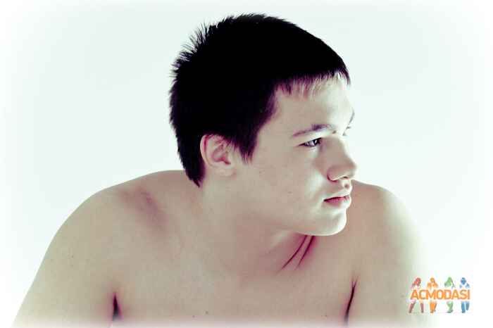 Максим   фото №265334. Загружено 04 Октября 2012