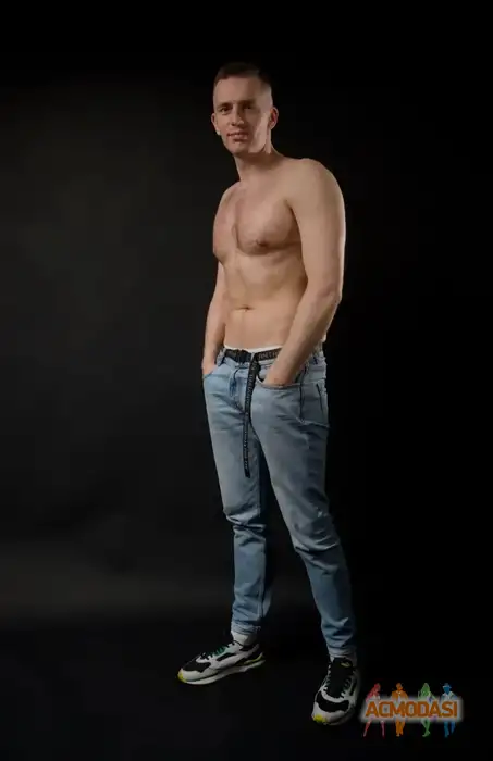 Артем  Москалев фото №1938760. Загружено 15 Октября 2025