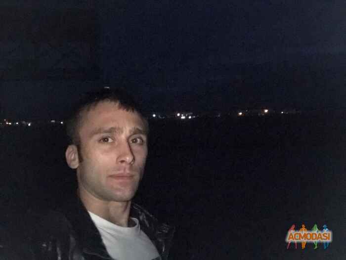 Bogdan L