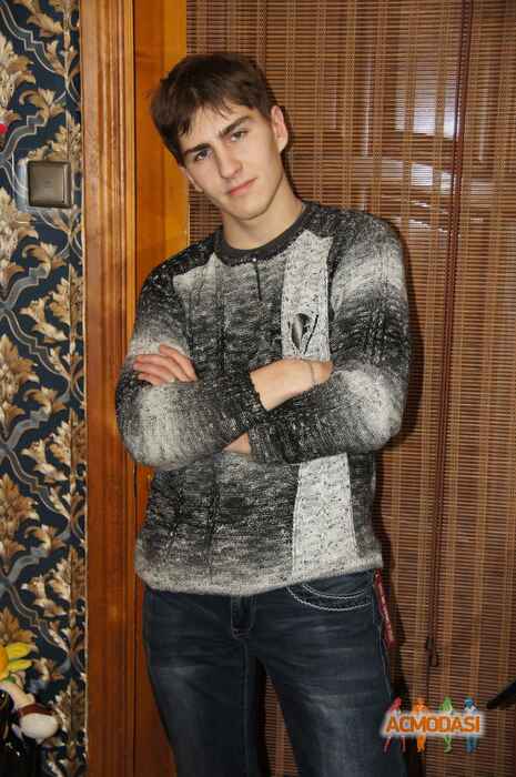 Антон   фото №787505. Загружено 09 Декабря 2014