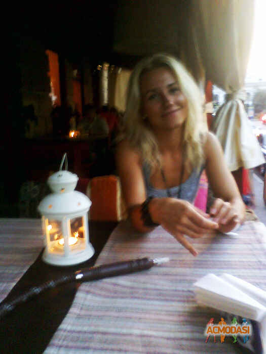 Алёна Николаевна Мельниченко фото №301101. Загружено 01 Декабря 2012