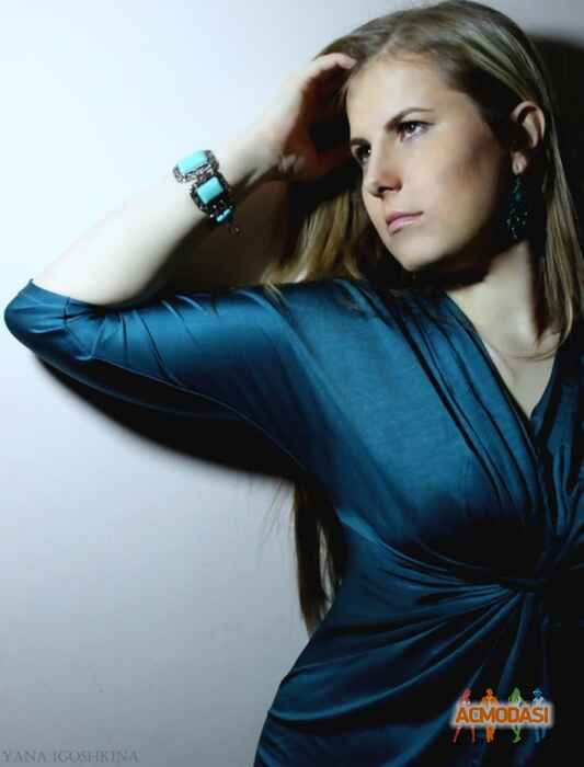Плотникова Анна Николаевна фото №176504. Загружено 01 Апреля 2012