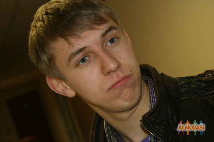 Роман  Васильевич фото №629604. Загружено 04 Апреля 2014