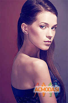 Model Zlata Pavlova ATR.ONE