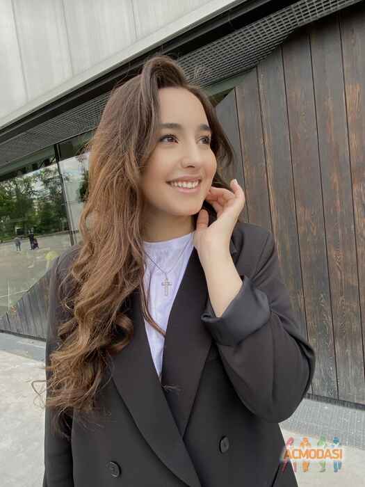 Венера  Кочарян фото №1712628. Загружено 03 Июня 2021