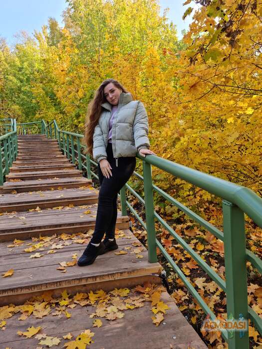 Юлия  Гутова фото №1746953. Загружено 04 Октября 2021