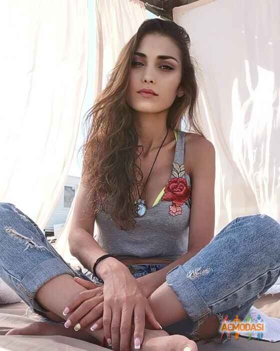 Исмаилова Динара Ильясовна фото №1485110. Загружено 12 Июля 2019