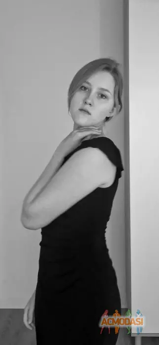 Алёна  Алпатова фото №1930375. Загружено 01 Июля 2025