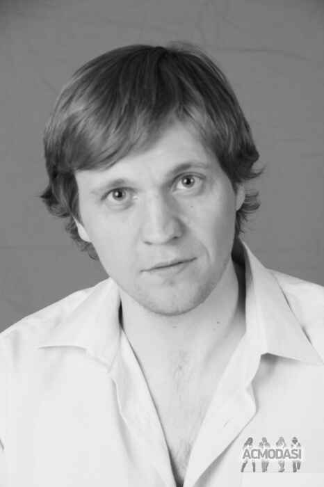Евгений Юрьевич Петров фото №871341. Загружено 09 Июня 2015