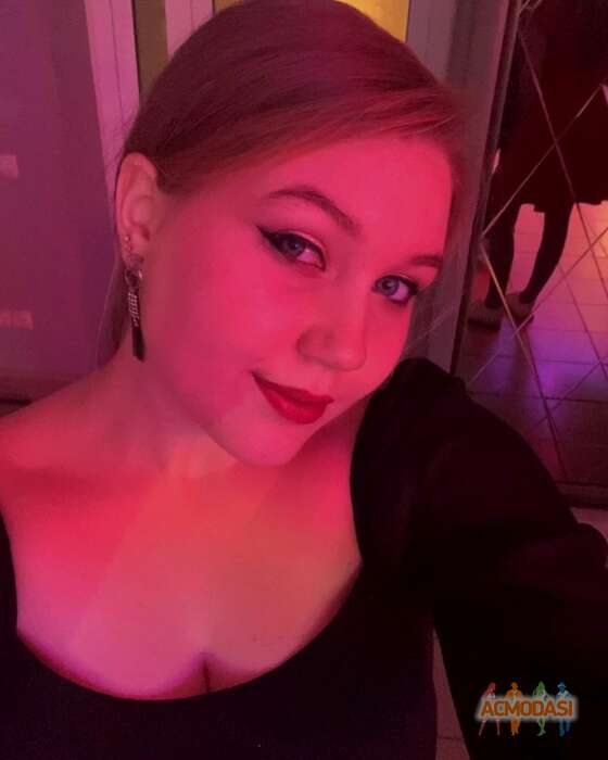 Юлия  Эйзнер фото №1842497. Загружено 11 Февраля 2023