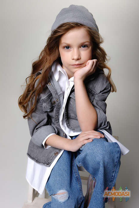 Алёна   фото №1857684. Загружено 14 Июня 2023