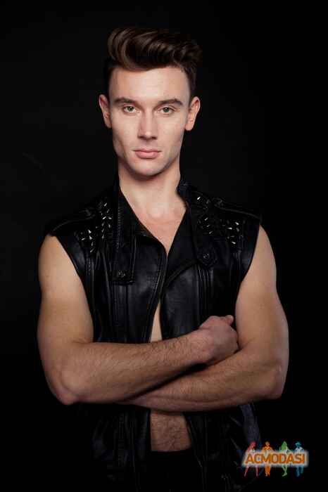 Кирилл Валерьевич Майкут фото №805192. Загружено 19 Января 2015