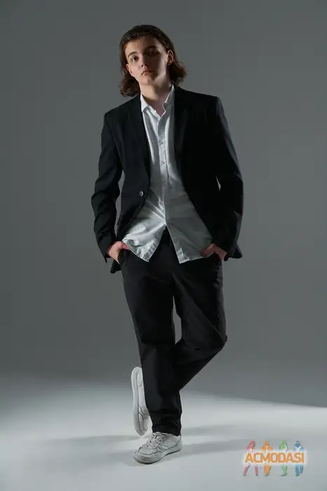 Ярослав  Плахов фото №1941686. Загружено 18 Ноября 2025