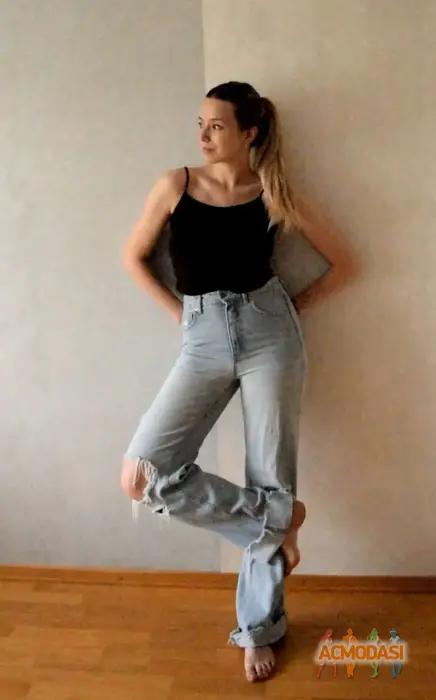 Олеся  Зенина фото №1935171. Загружено 30 Августа 2025