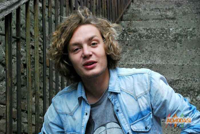 Антон Олегович Ерёмин фото №299184. Загружено 28 Ноября 2012