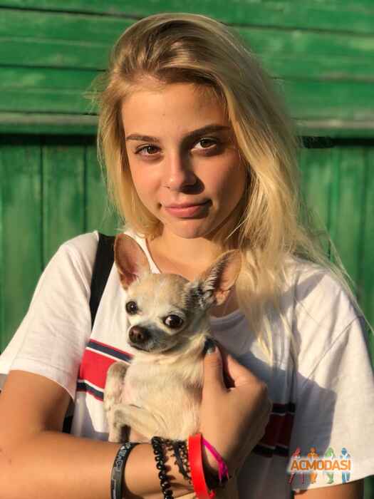 Настя Константиновна Ильина фото №1456901. Загружено 13 Мая 2019