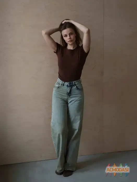 Лора  Беллуан фото №1946825. Загружено 07 Февраля 2026