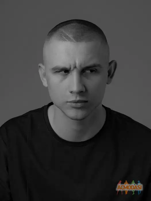 Владимир  Бырченко фото №1936023. Загружено 12 Сентября 2025