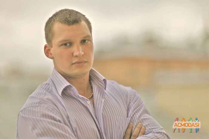 Ярослав  Владимирович фото №672019. Загружено 17 Июня 2014