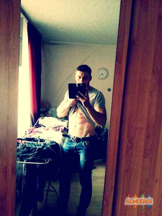 Дмитрий  Михайлович фото №817422. Загружено 09 Февраля 2015