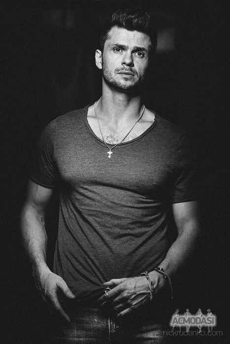 Юрий   фото №912086. Загружено 26 Августа 2015