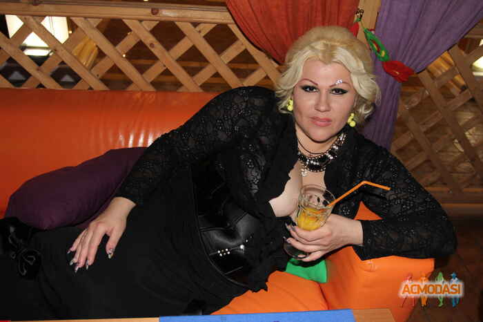 Alexia   фото №664854. Загружено 06 Июня 2014