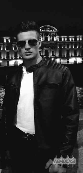 Валентин Валерьевич Кустевич фото №1514169. Загружено 20 Сентября 2019