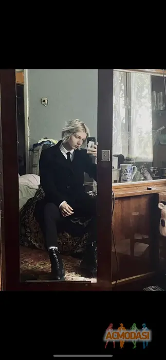 Антон  Лавров фото №1871507. Загружено 20 Октября 2023