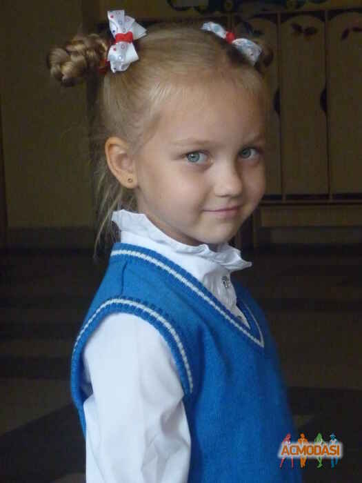 Ася Максимовна Свиридова фото №66910. Загружено 04 Сентября 2011