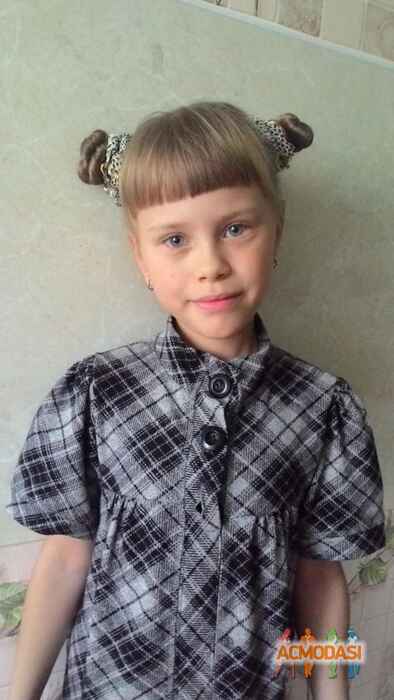 Ариана Андреевна Овчинникова фото №1005444. Загружено 03 Марта 2016