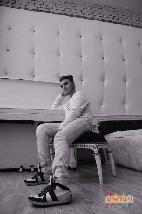 Зимин Максим Николаевич фото №512707. Загружено 17 Октября 2013