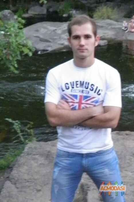 Владимир  Владимирович фото №479951. Загружено 28 Августа 2013