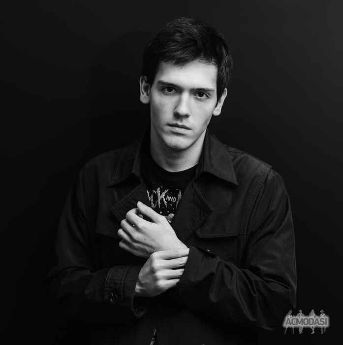 Артём  Штамец фото №1527189. Загружено 17 Октября 2019